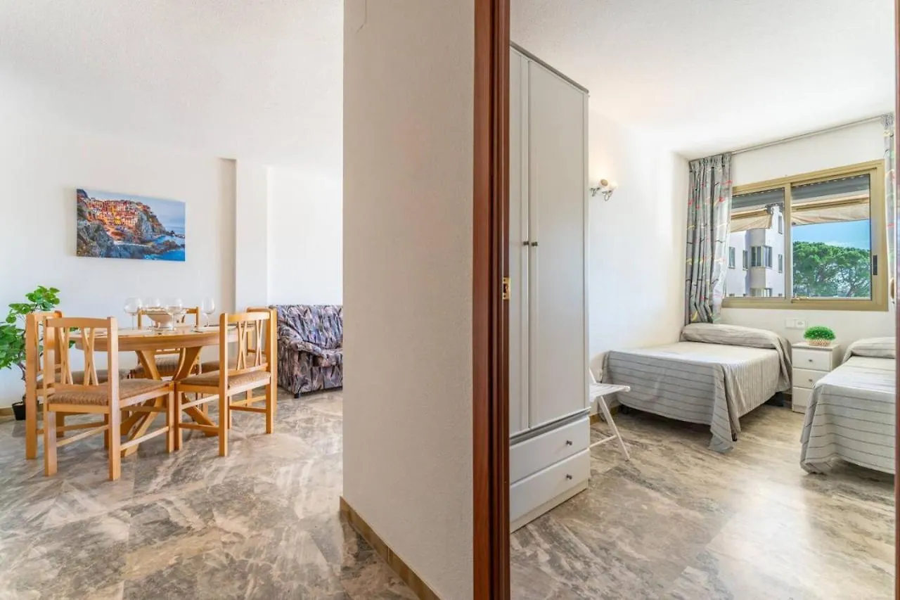 Oasis Salou Apartment